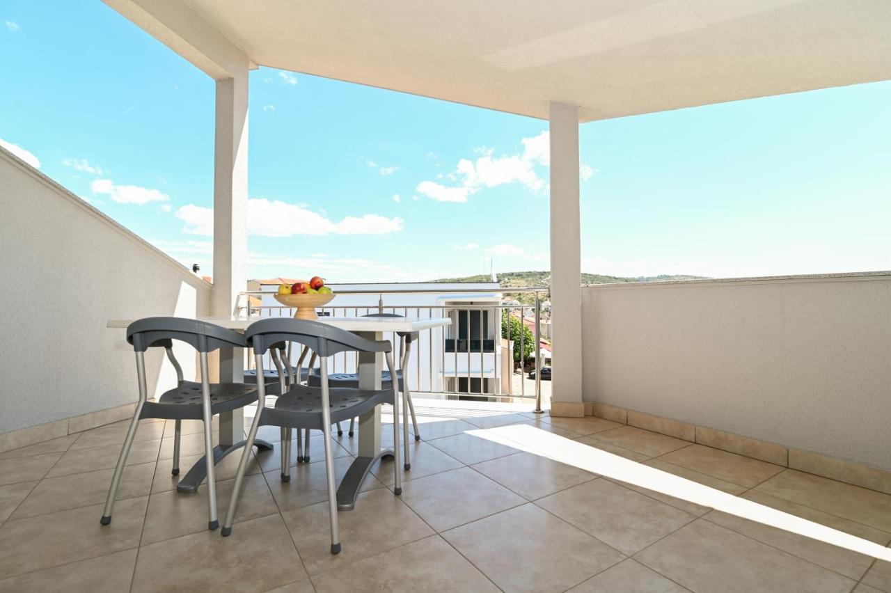 Apartmani Adria Trogir Dış mekan fotoğraf